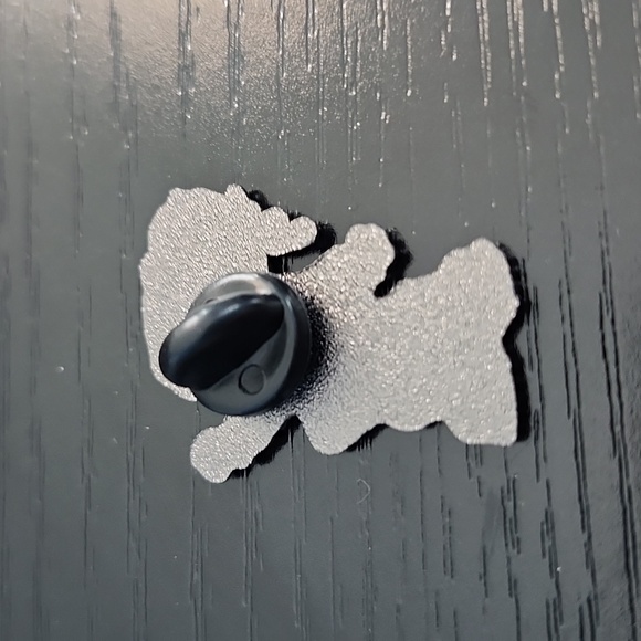 Rainbow Brite Enamel Pin - Picture 2 of 4